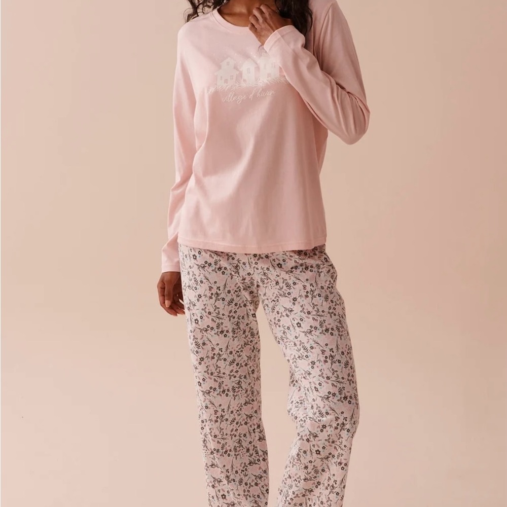 NWT - Women's Pink Floral Pajama Set